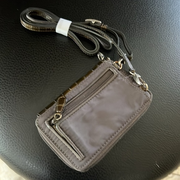 Brighton - Picture 4 of 9